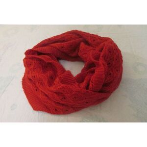 Berkshire Fashion Inc. Red knit scarf sweater material EUC Christmas scarf